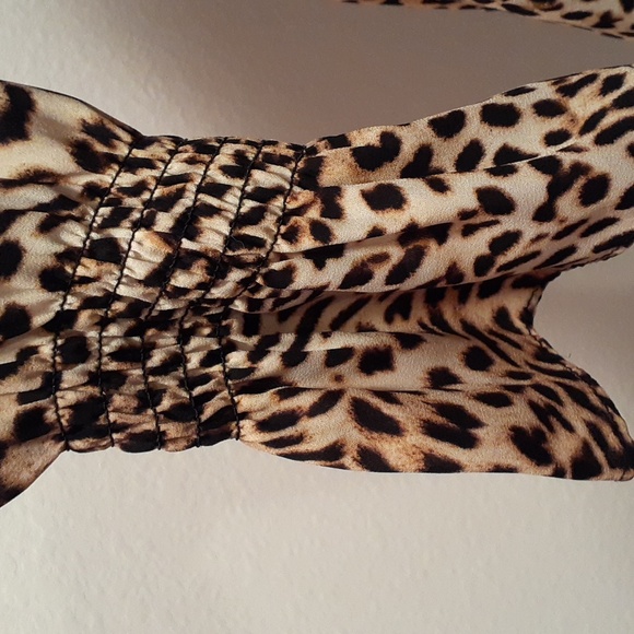 Libby Edelman Leopard Animal Print Flowy Blouse -Size Small - Picture 3 of 9
